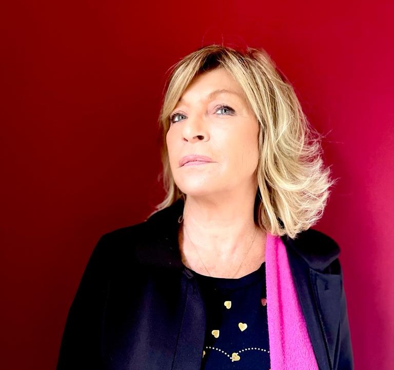 Contatto con le persone ed esperienza commerciale. Elisabetta racconta 20 anni di evoluzione pubblicitaria